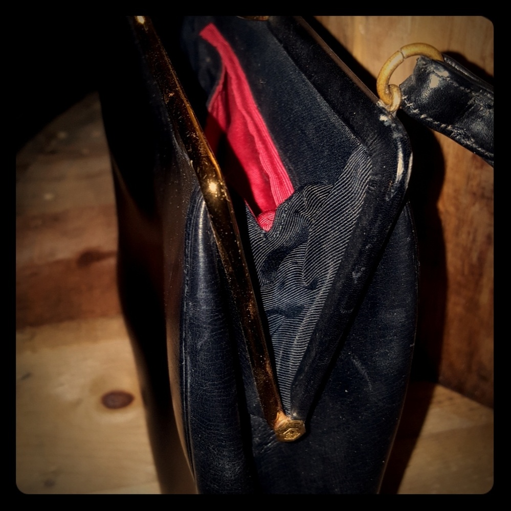 Vintage leather handbag